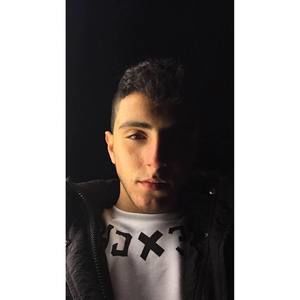 Meet your Posher, Alessandro